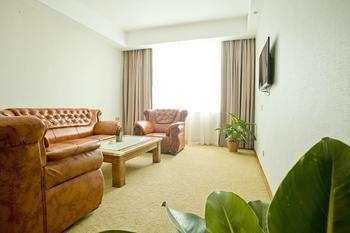Miaozu Buyi Hotel เฟิ่งหวง ภายนอก รูปภาพ